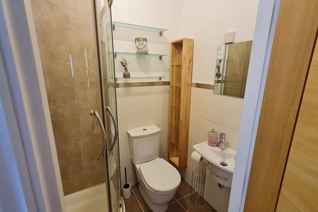 Cosy, Central Apartment Скиптон Экстерьер фото